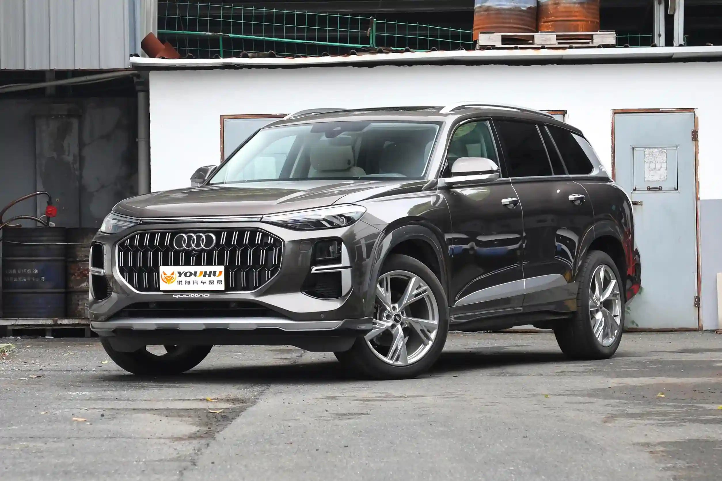 Audi Q6