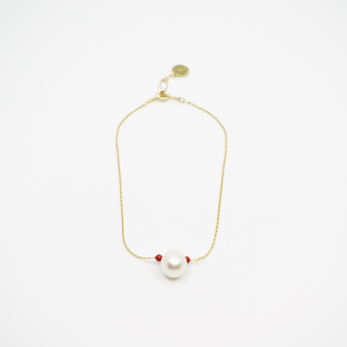 Браслет на лодыжку с золотым наполнителем из пресноводного жемчуга