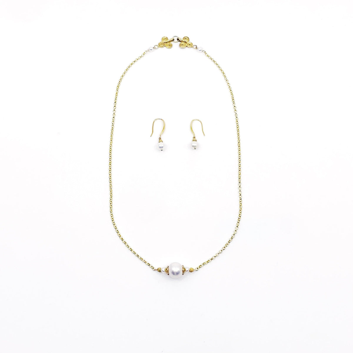 The Nine Gold Pearl Necklace and Earrings Set