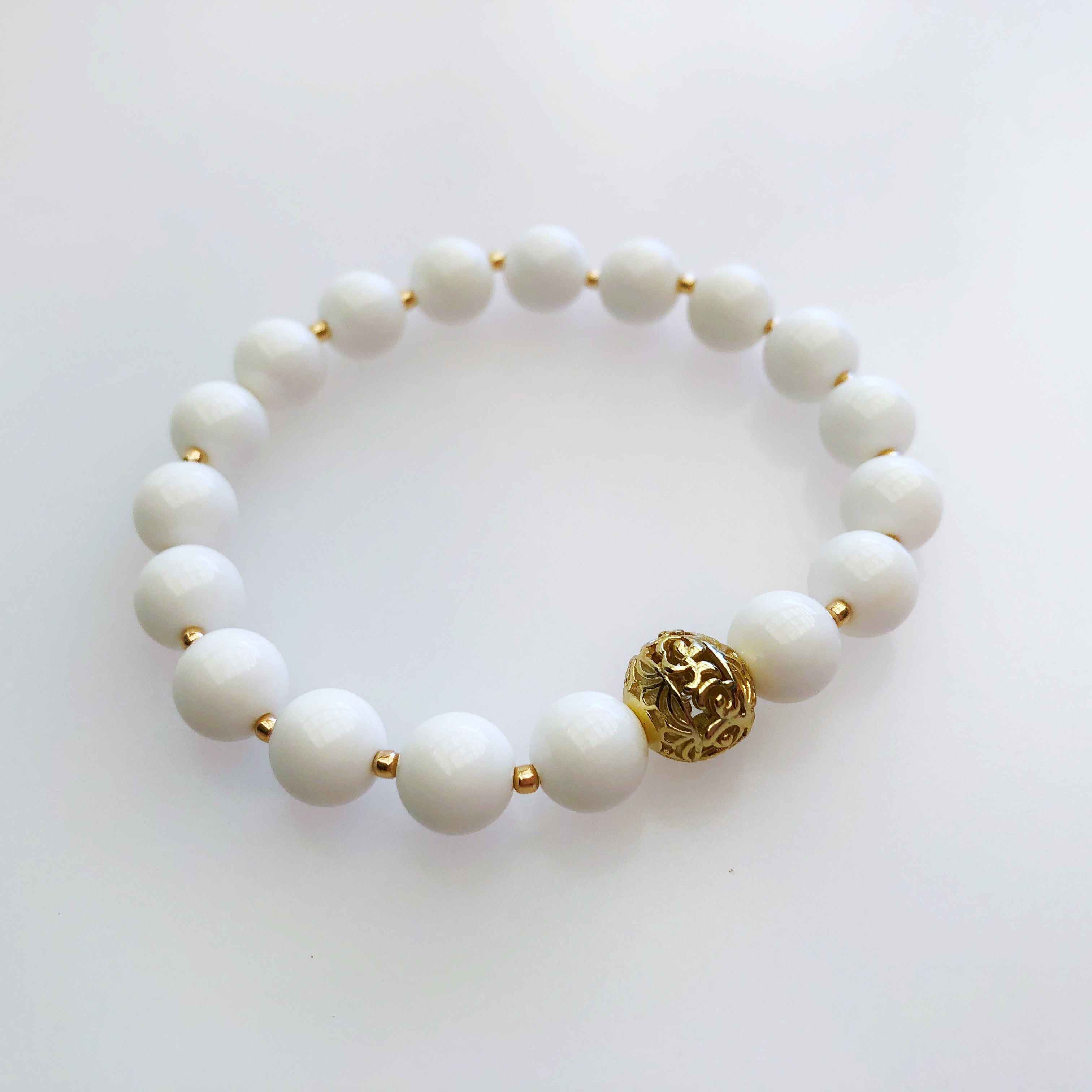 Auspicious Beaded Tridacna Bracelet