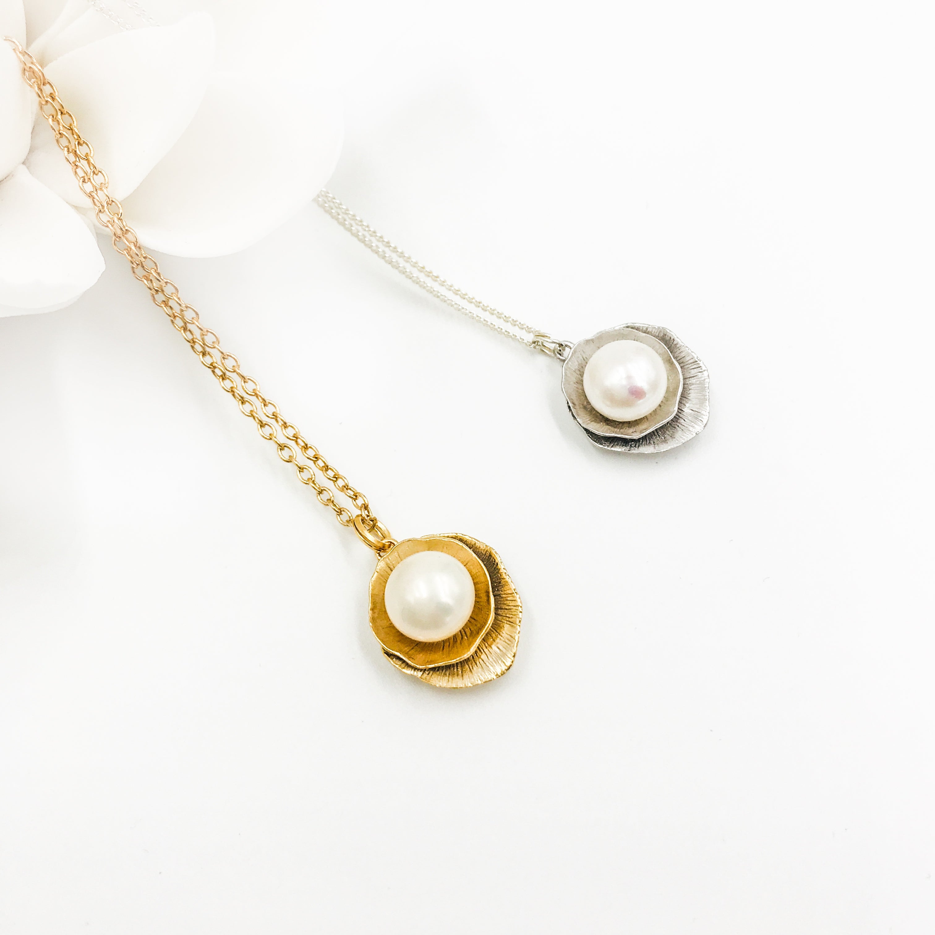 Lotus Leaf Pearl Necklace