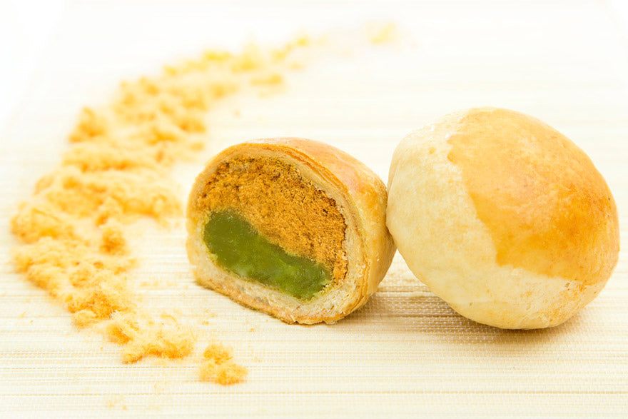 Бисквит с мясной пастой и лотосом (9 шт.)
