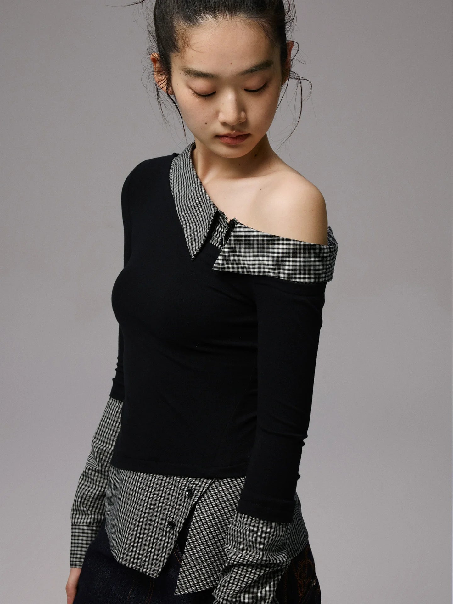 Asymmetric Collar Fake Two-Piece Fitted Blouse