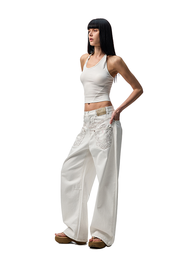 Slanted U-Neck Knot Embroidery Vest
