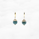 Золотые серьги с зеленым жадеитом