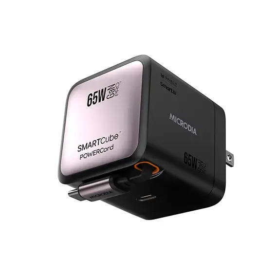 MICRODIA SMARTCube™ POWERCord 65 Вт, настенное зарядное устройство GaN Pro со встроенным кабелем USB-C и выходом для зарядки USB-C 