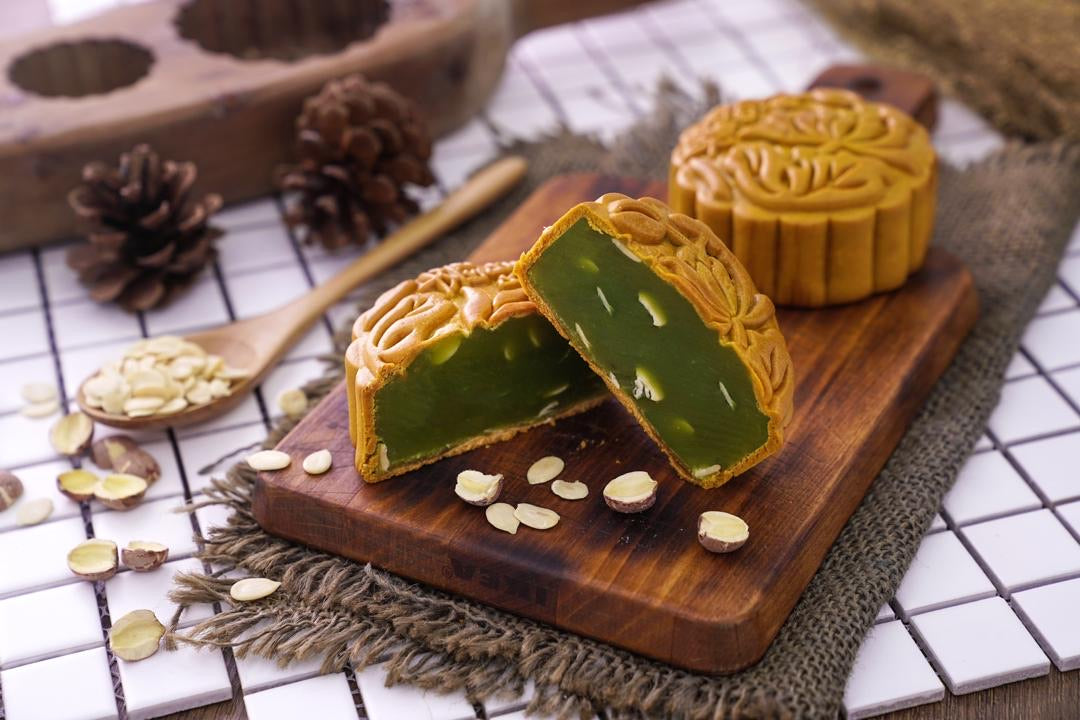 Лунный пряник «Панда Лотос» (1 шт.)