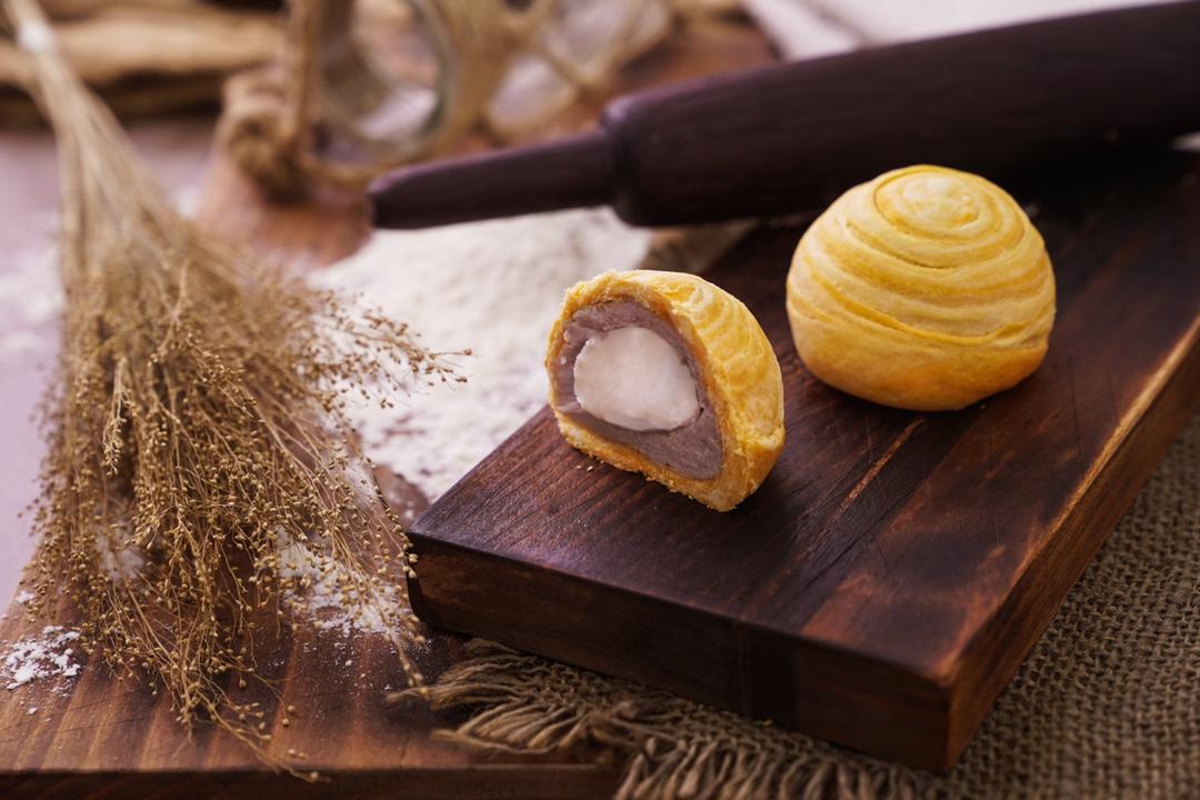 Тысячеслойное пирожное с таро и маслом (3 шт.)